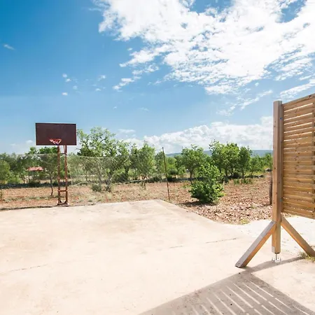 In With Outdoor Swimming Pool Holiday home Radonic