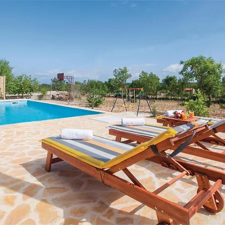 Holiday home In With Outdoor Swimming Pool